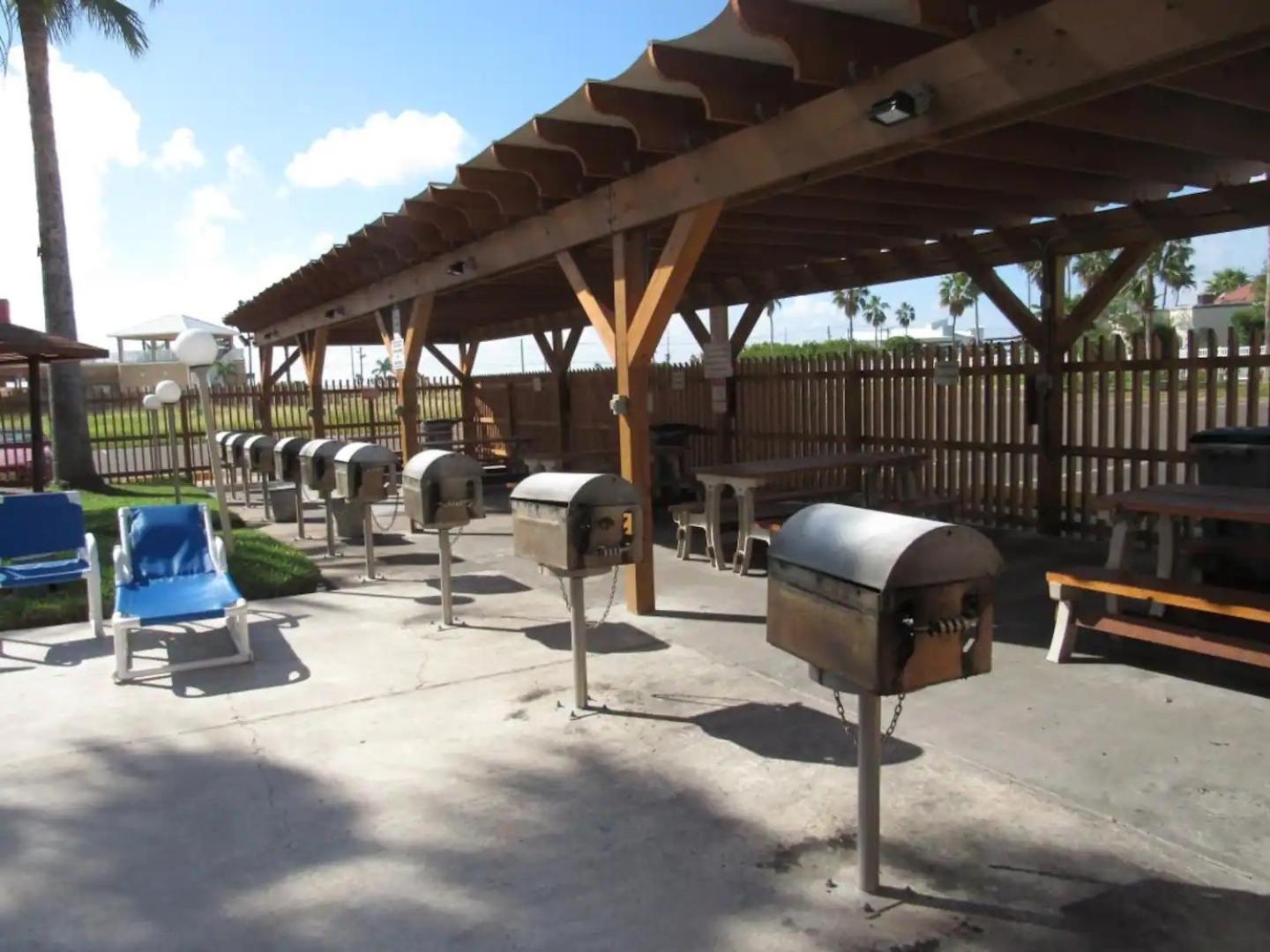 Relaxing Condo, Great Location, 3 Minute Walk To The Beach Condo South Padre Island Esterno foto